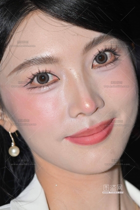 26823-5-251√绝色颜爆美腿美足少妇头兰灵王➕4k视频