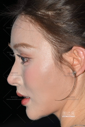 26826-2-247√敏敏外拍-粉嫩美腿美足-绝色美人
