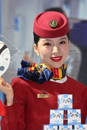 26521-8-105√国航形象之星-果然气质非凡