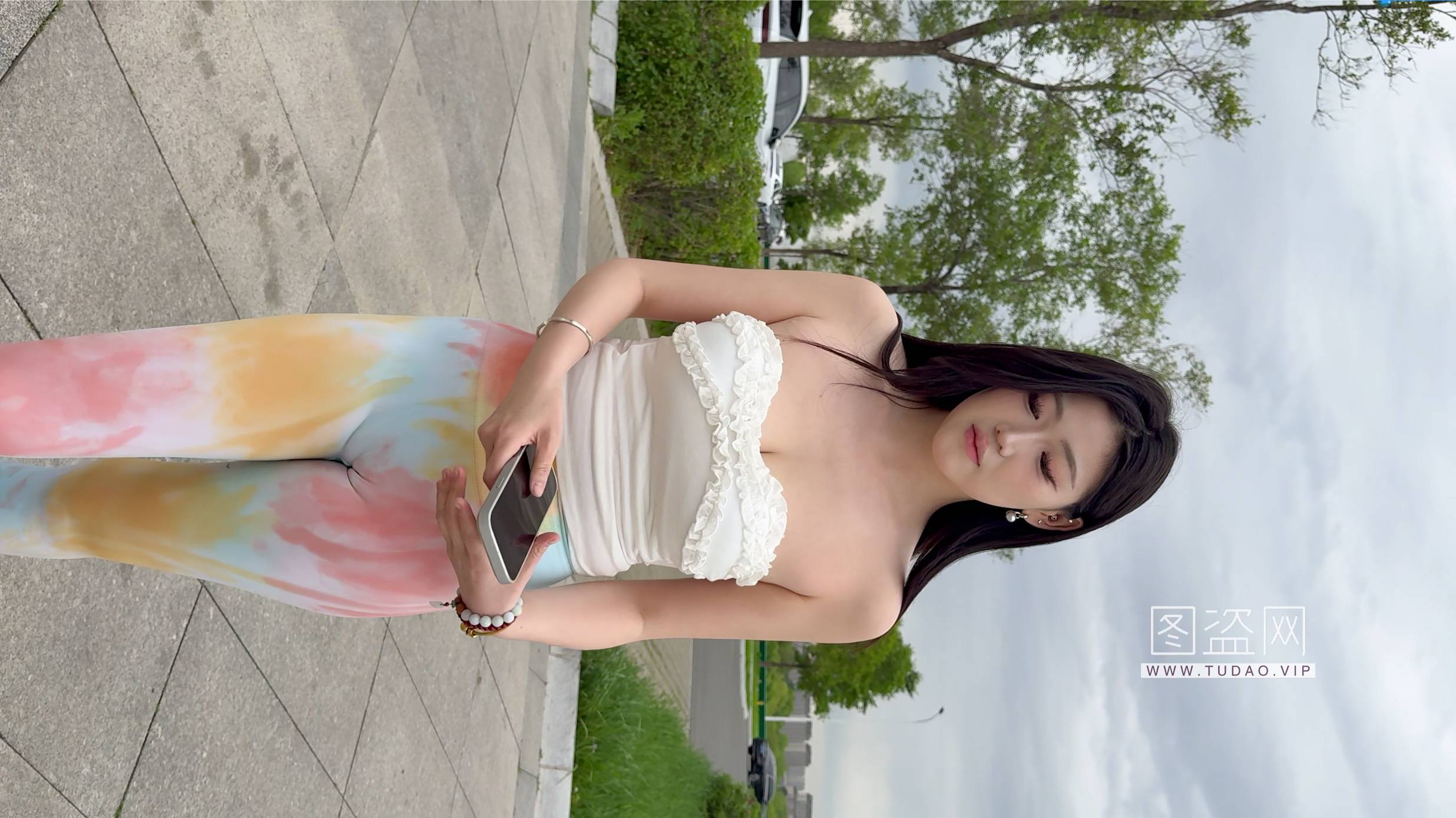172558rehx22m9md6c6xzc.jpg