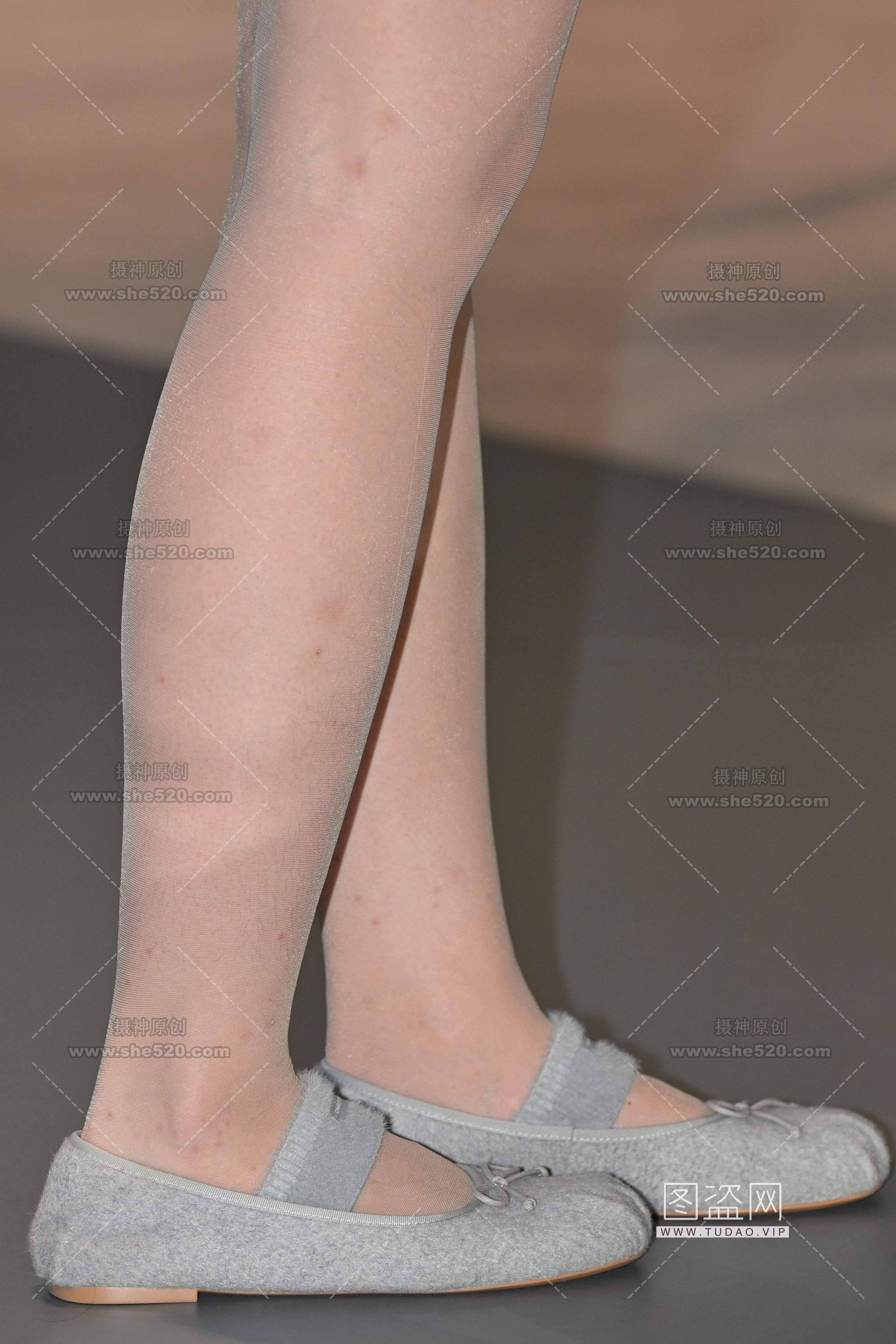 184203jm1437vmd1h77v7q.jpg
