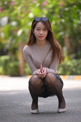 魂魂旅拍摄影作品 皮短裙黑丝 [839P1V-23.7GB]