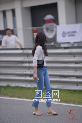 编码0312蓝色紧牛