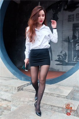 编码0231黑色紧身包臀裙短黑丝美腿高跟