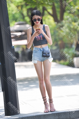 【M1152】just a stranger