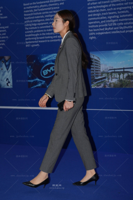 车展篇-老躲着拍3天的裤里丝84P