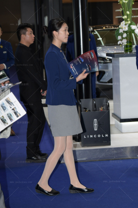 23614-25=35√凯迪拉克销售员～