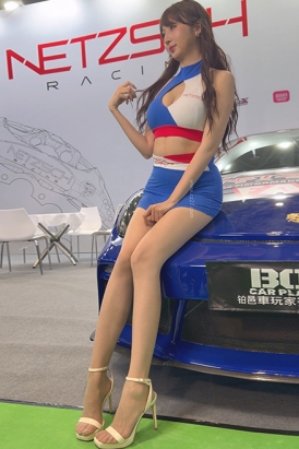 赛车女郎