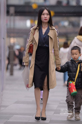 辣妈裙装炸街/240726-1-31