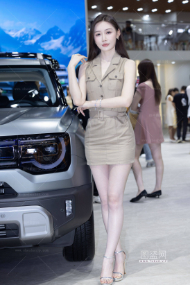 8.30 成都车展-顶级敏敏高跟凉鞋玉腿站车【套图+视频】